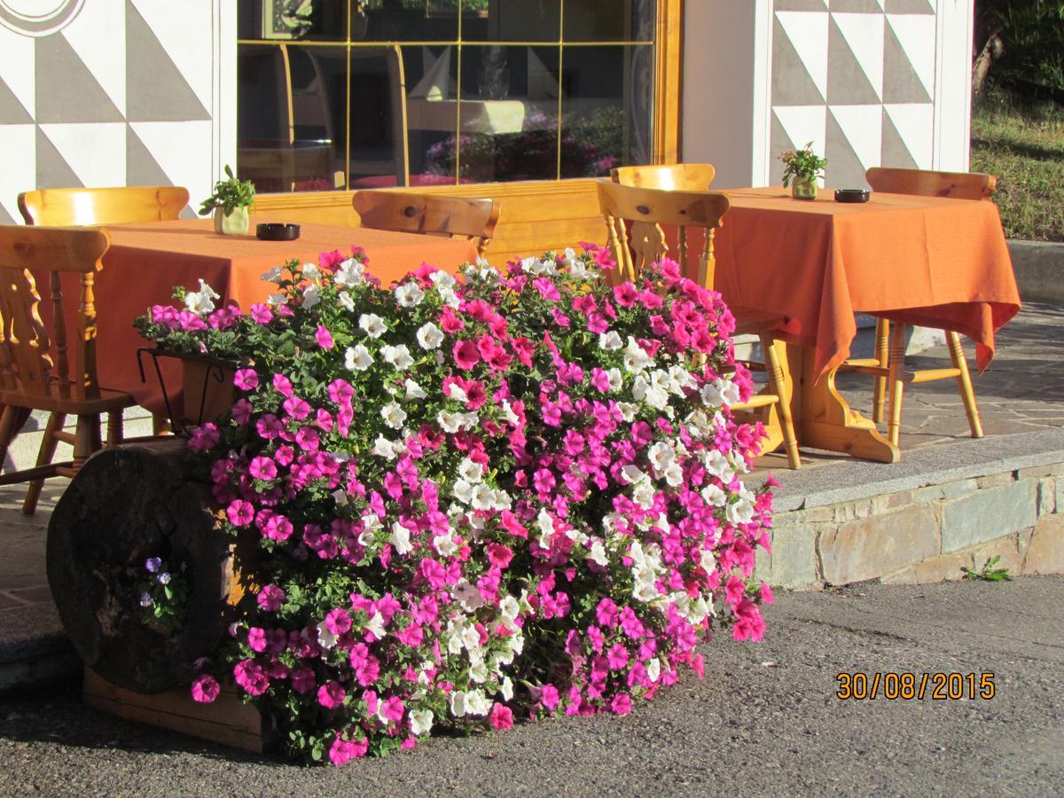 Hotel Duc De Rohan Livigno Ngoại thất bức ảnh
